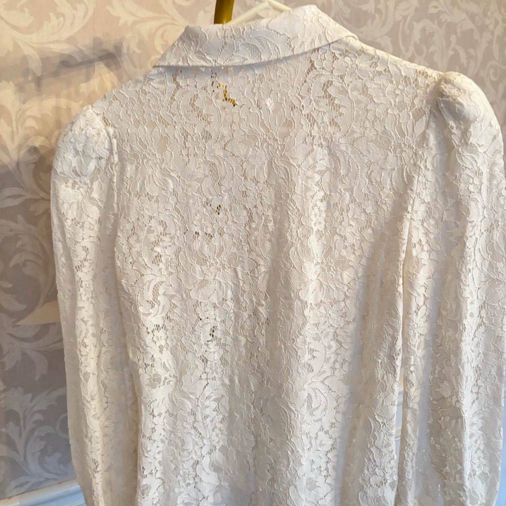 L'AGENCE Ivory Lace Blouse - Picture 7 of 9